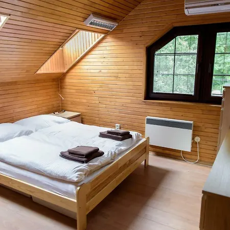 Chata Ski Lodge Valča